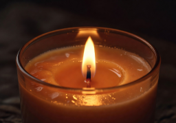 Amber Twilight candle close-up detail thumbnail